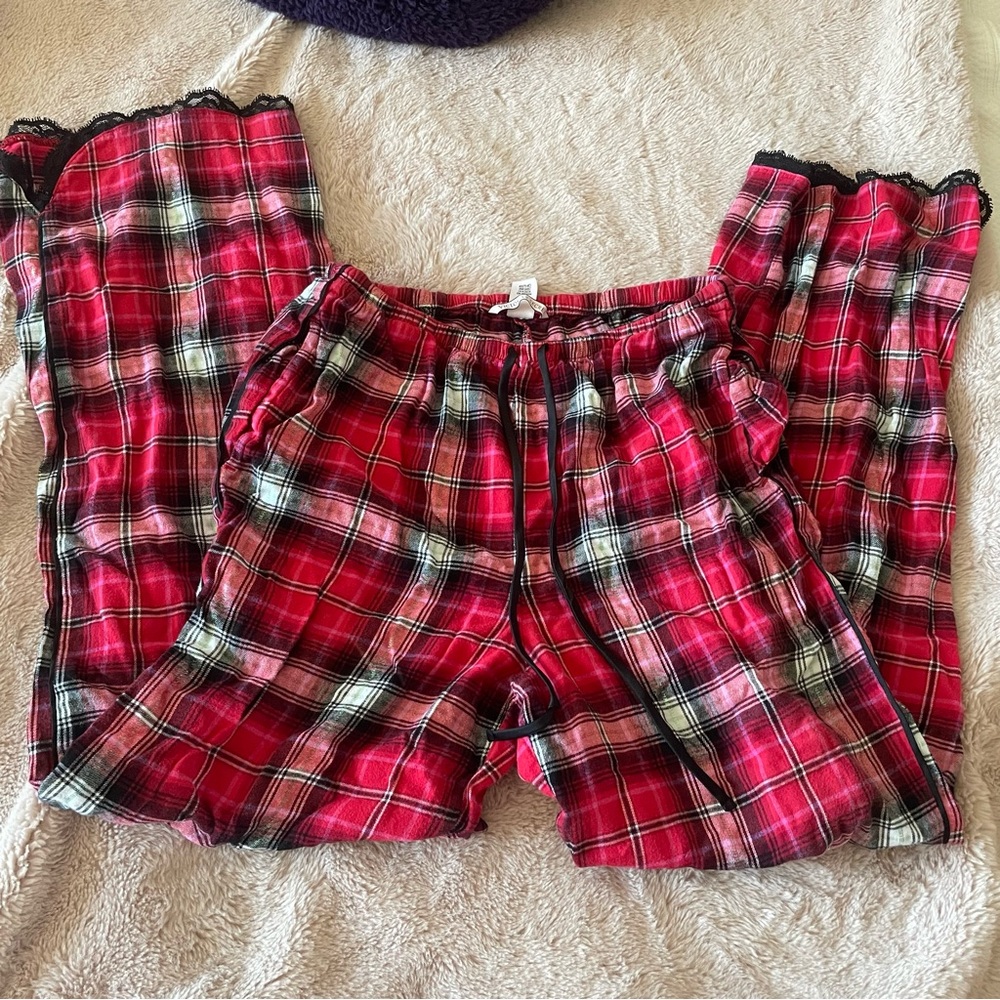 Victoria's secret Plaid Pajamas‎